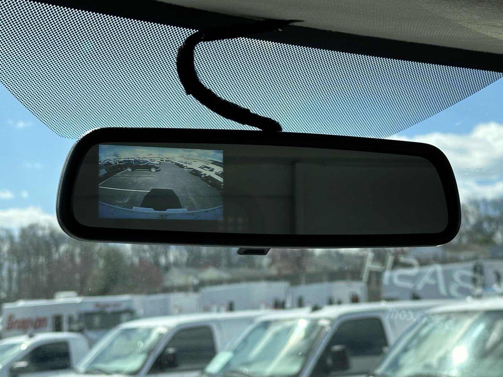 2024 Chevrolet Express Cutaway 3500 1WT