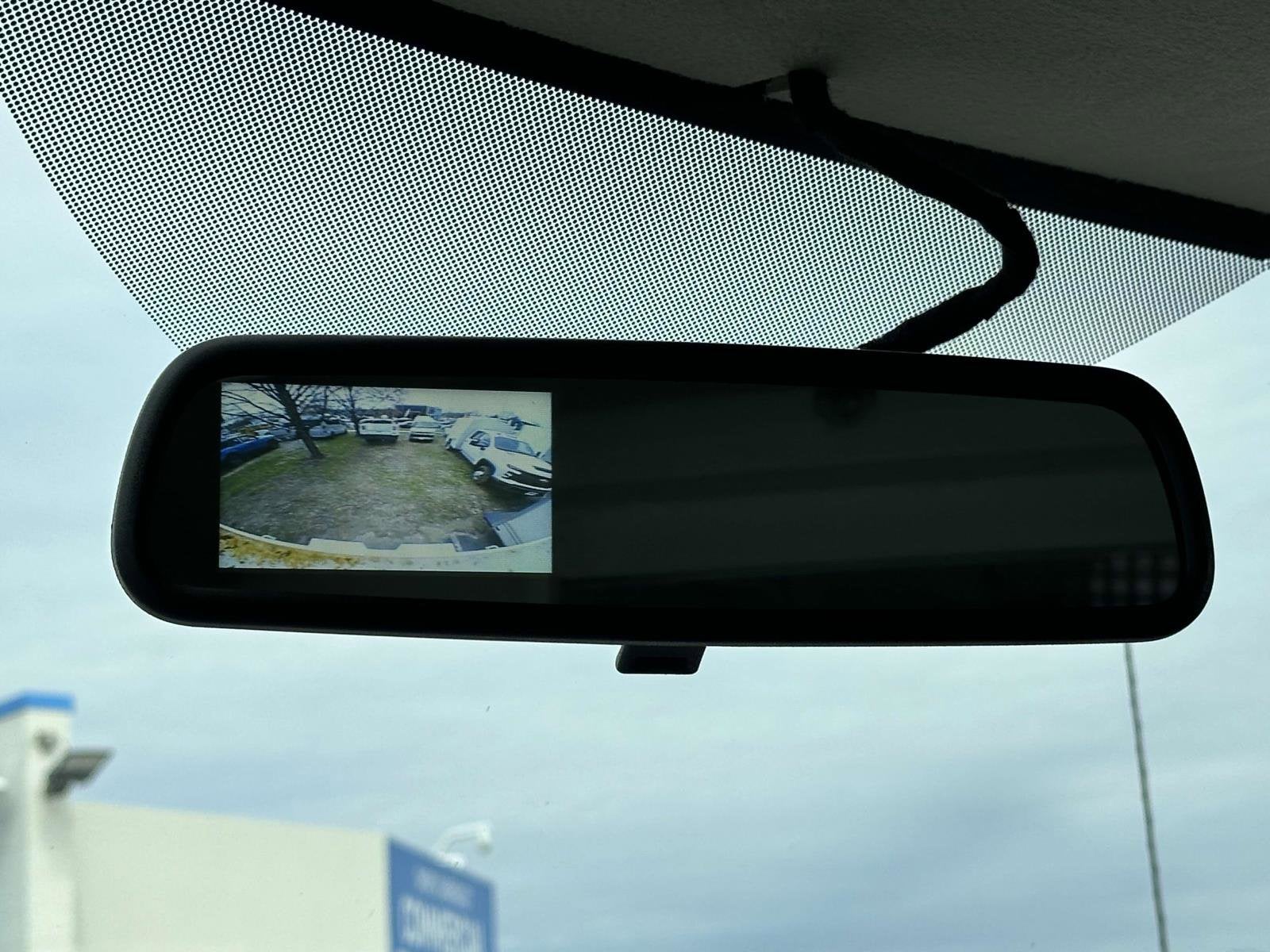 2024 Chevrolet Express Cutaway 3500 1WT