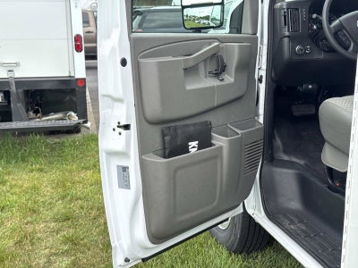 2026 Chevrolet Express Cutaway 3500 1WT