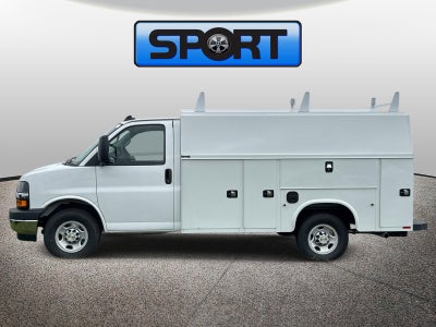 2026 Chevrolet Express Cutaway 3500 1WT