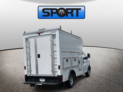 2025 Chevrolet Express Cutaway 3500 1WT