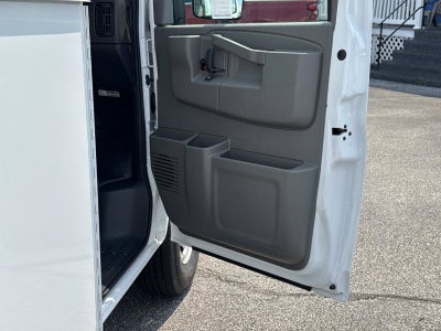 2026 Chevrolet Express Cutaway 3500 1WT