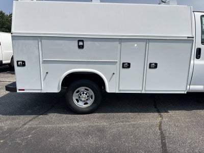 2026 Chevrolet Express Cutaway 3500 1WT