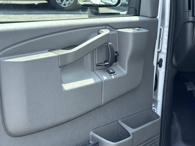 2026 Chevrolet Express Cutaway 3500 1WT