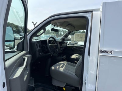 2026 Chevrolet Express Cutaway 3500 1WT