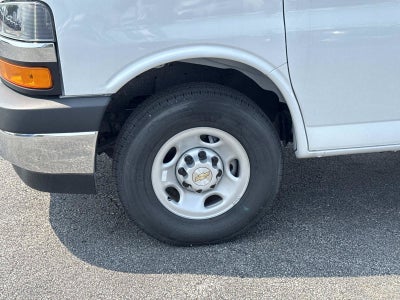 2026 Chevrolet Express Cutaway 3500 1WT