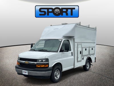 2026 Chevrolet Express Cutaway 3500 1WT