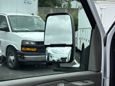 2026 Chevrolet Express Cutaway 3500 1WT