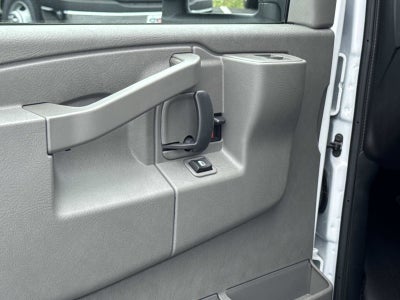 2026 Chevrolet Express Cutaway 3500 1WT