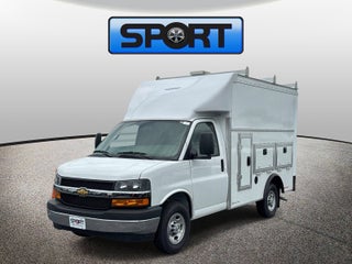 2026 Chevrolet Express Cutaway 3500 1WT