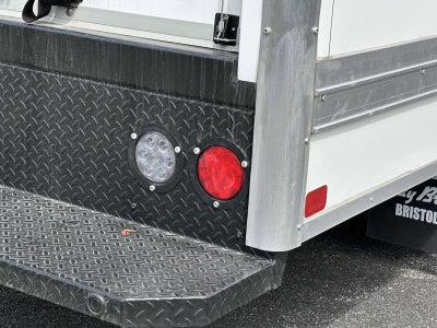 2024 Chevrolet Express Cutaway 3500 1WT