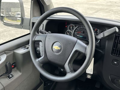 2024 Chevrolet Express Cutaway 3500 1WT