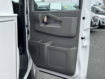 2024 Chevrolet Express Cutaway 3500 1WT