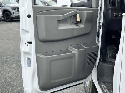 2024 Chevrolet Express Cutaway 3500 1WT