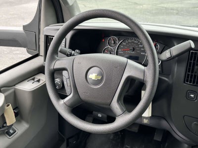 2024 Chevrolet Express Cutaway 3500 1WT