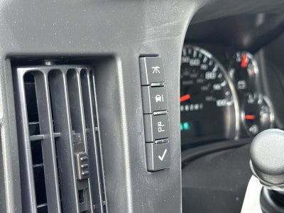 2025 Chevrolet Express Cutaway 3500 1WT