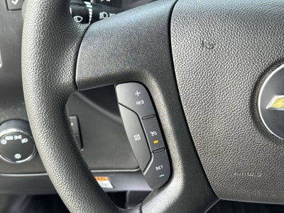 2025 Chevrolet Express Cutaway 3500 1WT