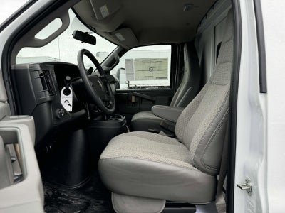 2024 Chevrolet Express Cutaway 3500 1WT