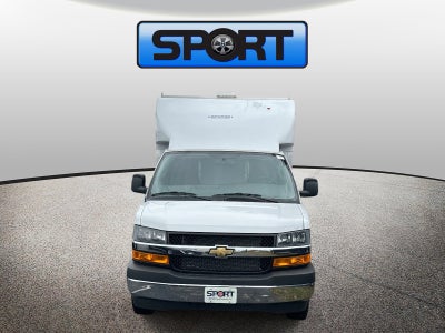 2025 Chevrolet Express Cutaway 3500 1WT