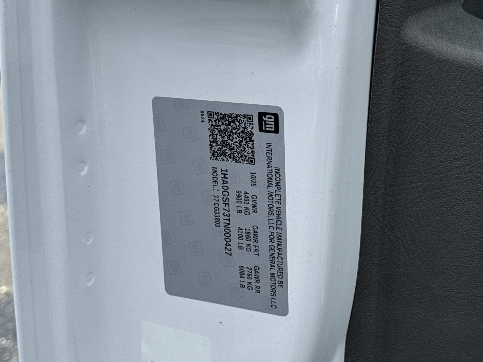 2026 Chevrolet Express Cutaway 3500 1WT