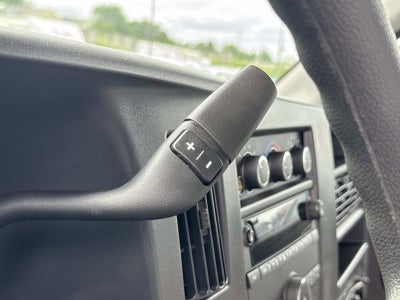 2026 Chevrolet Express Cutaway 3500 1WT