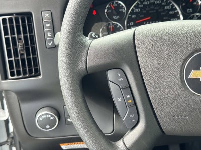 2026 Chevrolet Express Cutaway 3500 1WT