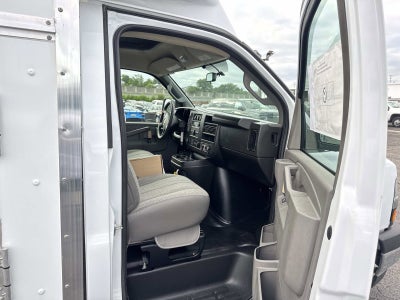 2026 Chevrolet Express Cutaway 3500 1WT
