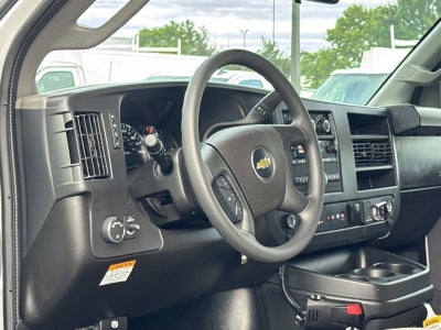 2026 Chevrolet Express Cutaway 3500 1WT