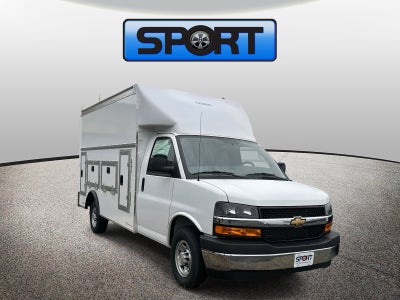 2025 Chevrolet Express Cutaway 3500 1WT