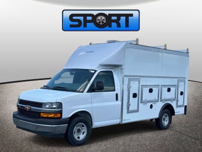 2026 Chevrolet Express Cutaway 3500 1WT