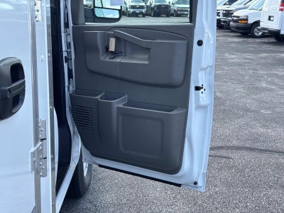 2026 Chevrolet Express Cutaway 3500 1WT