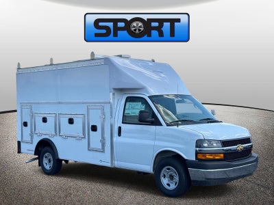 2026 Chevrolet Express Cutaway 3500 1WT