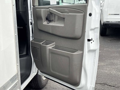 2025 Chevrolet Express Cutaway 3500 1WT