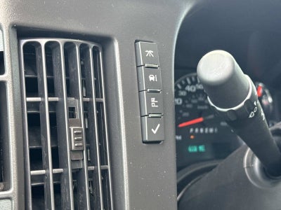 2026 Chevrolet Express Cutaway 3500 1WT