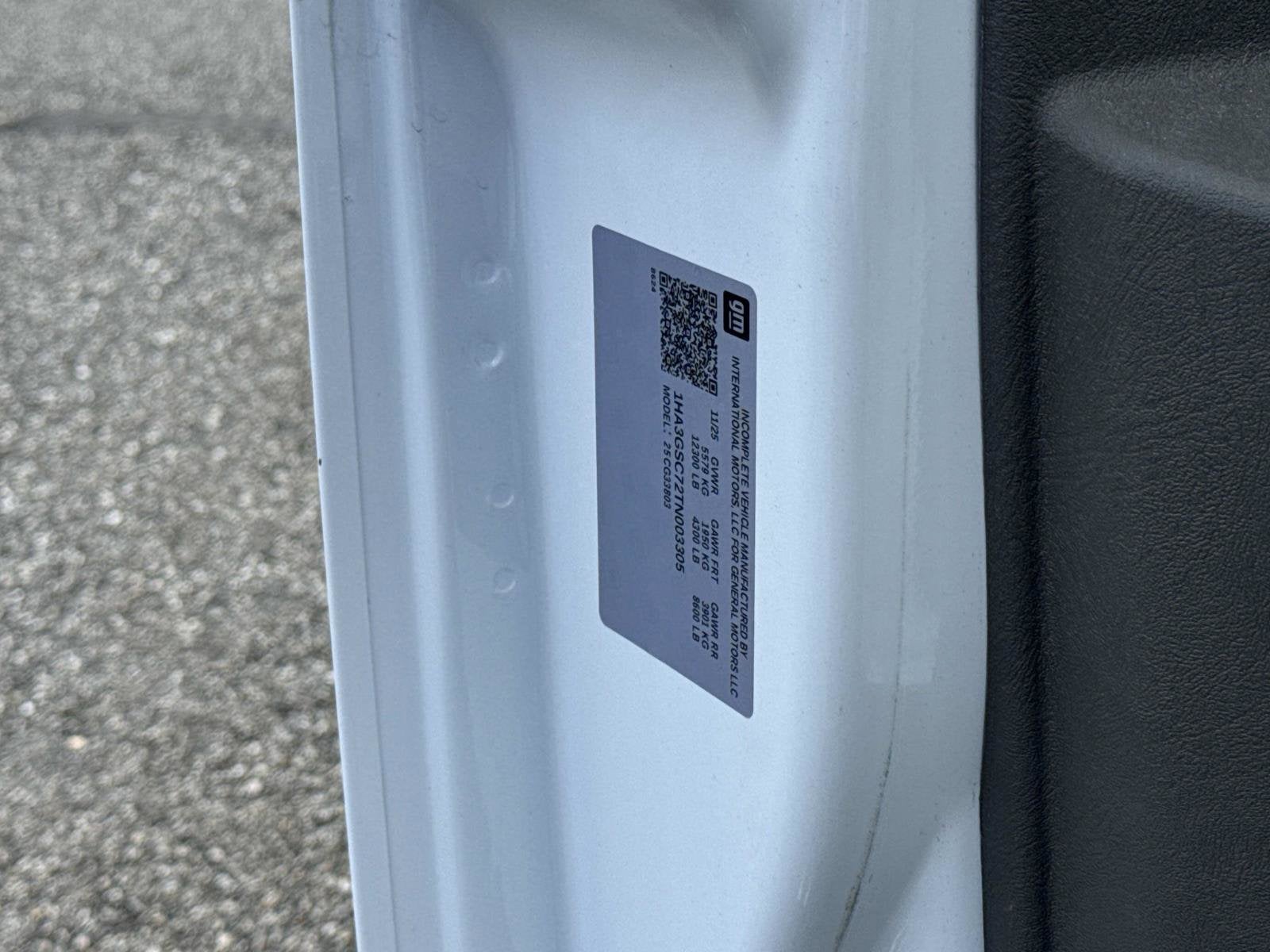 2026 Chevrolet Express Cutaway 3500 1WT