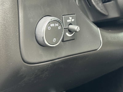 2026 Chevrolet Express Cutaway 3500 1WT