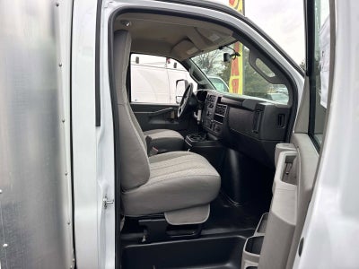 2026 Chevrolet Express Cutaway 3500 1WT