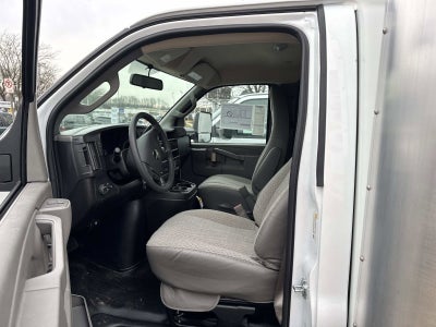 2026 Chevrolet Express Cutaway 3500 1WT