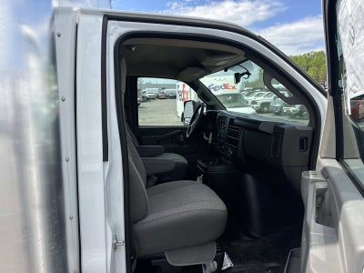 2026 Chevrolet Express Cutaway 3500 1WT