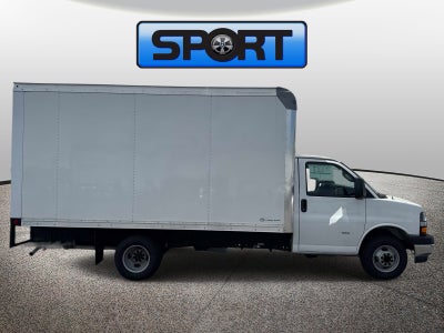 2026 Chevrolet Express Cutaway 3500 1WT