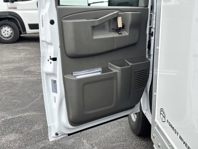 2026 Chevrolet Express Cutaway 3500 1WT