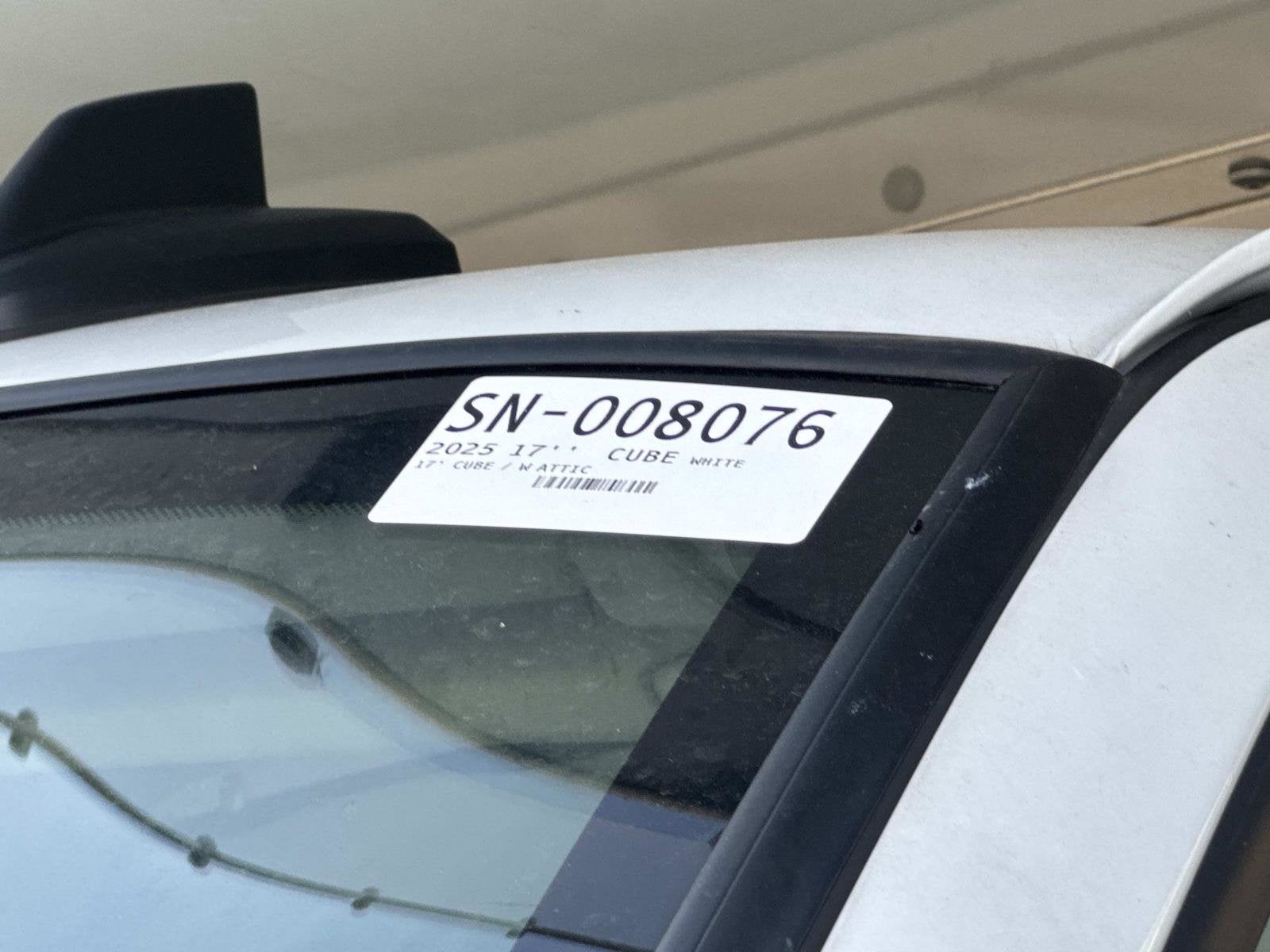 2025 Chevrolet Express Cutaway 3500 1WT