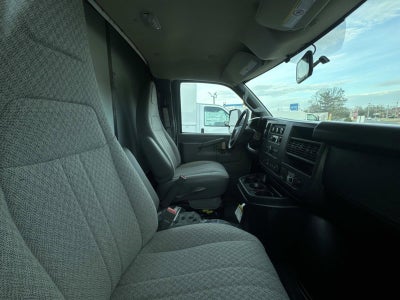 2026 Chevrolet Express Cutaway 4500 2WT
