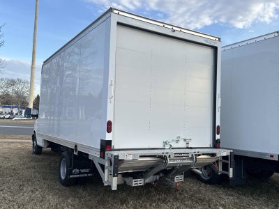 2026 Chevrolet Express Cutaway 4500 2WT