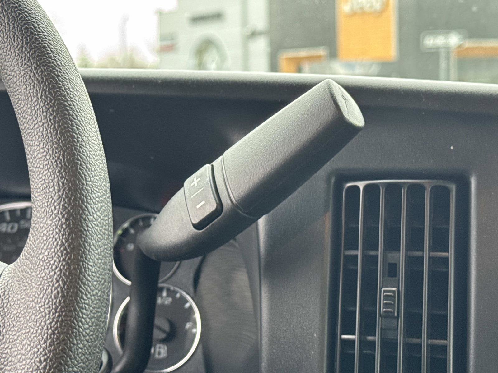 2026 Chevrolet Express Cutaway 4500 2WT