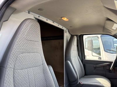 2026 Chevrolet Express Cutaway 4500 2WT