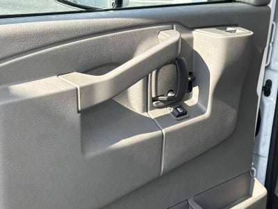 2026 Chevrolet Express Cutaway 4500 2WT