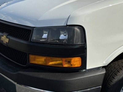 2026 Chevrolet Express Cutaway 4500 2WT