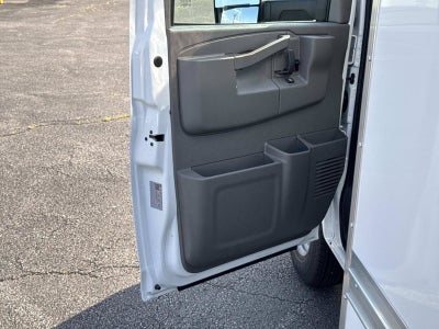 2026 Chevrolet Express Cutaway 4500 2WT