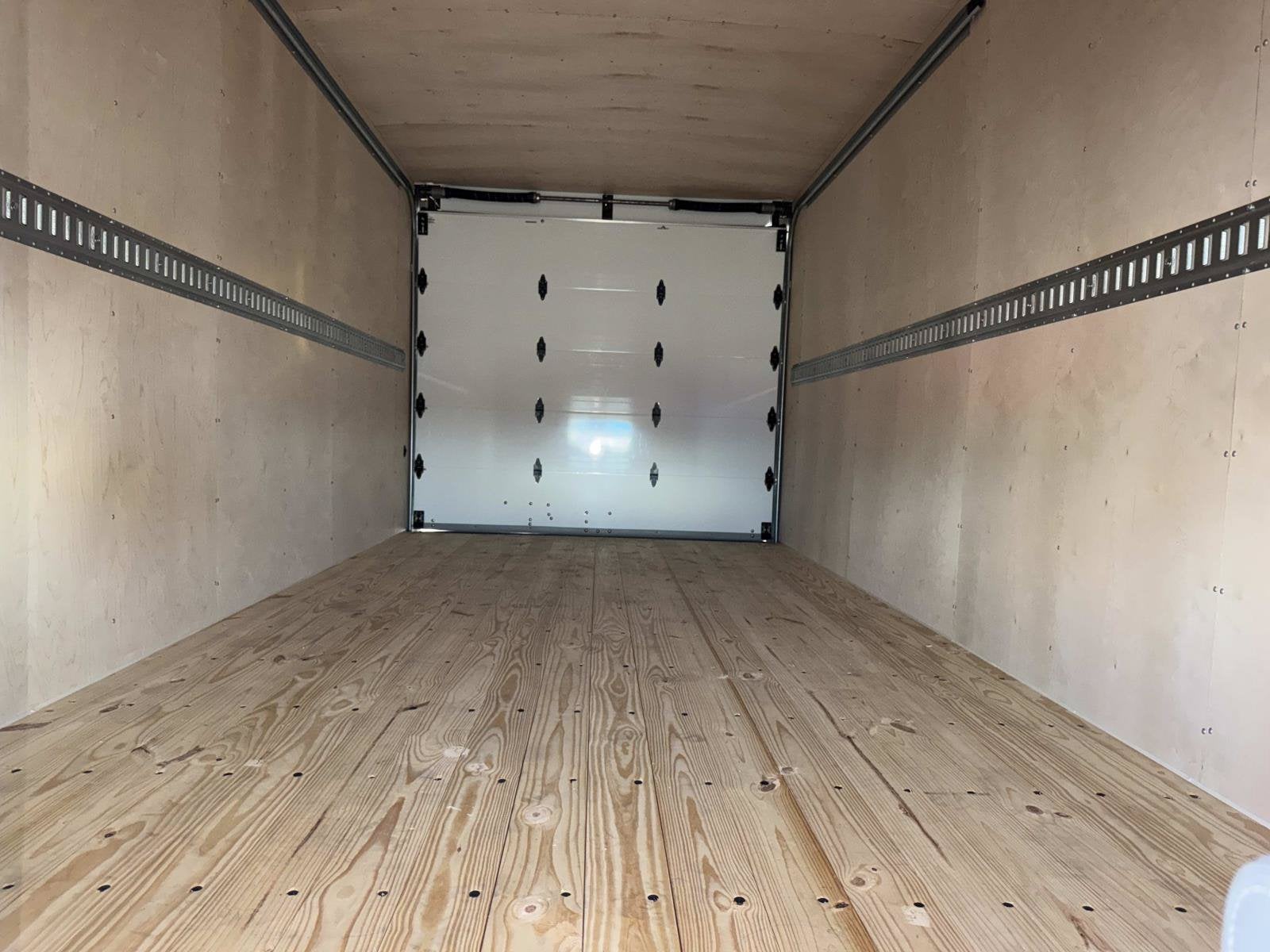 2026 Chevrolet Express Cutaway 4500 2WT
